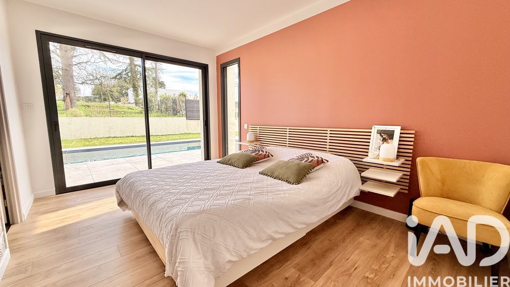 � vendre  Villa Bouliac (33270)