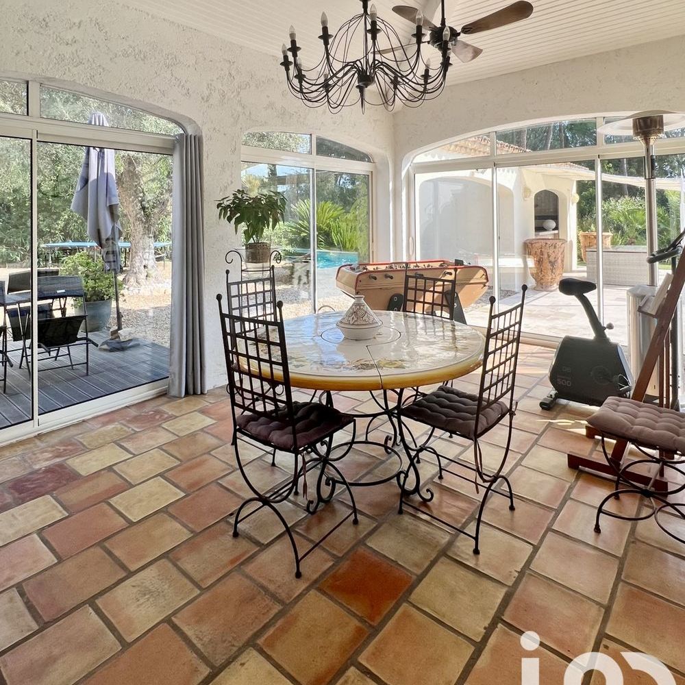 � vendre  Maison Roquebrune-sur-Argens (83520)