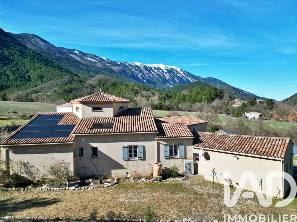 � vendre  Maison Savoillan (84390)