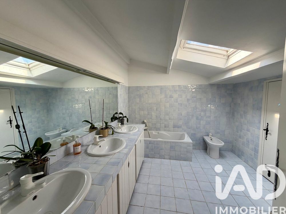 � vendre  Maison Aubagne (13400)