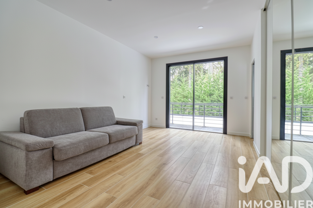 � vendre  Villa Lamorlaye (60260)