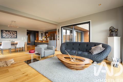   Vente Maison d'architecte 4 pi�ces Villa - 4 pi�ce(s) - 111 m�