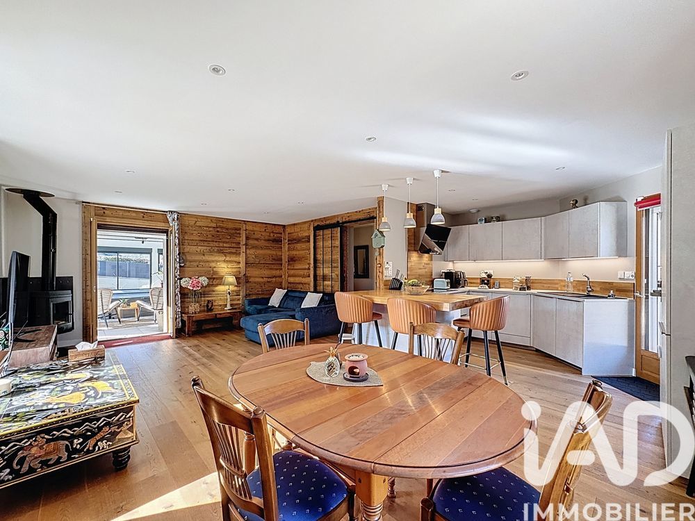 � vendre  Maison La Roche-sur-Foron (74800)