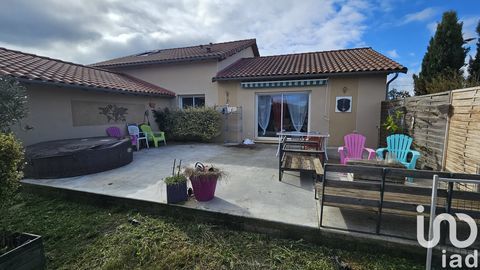   Vente Maison traditionnelle 7 pices Maison - 7 pice(s) - 171 m