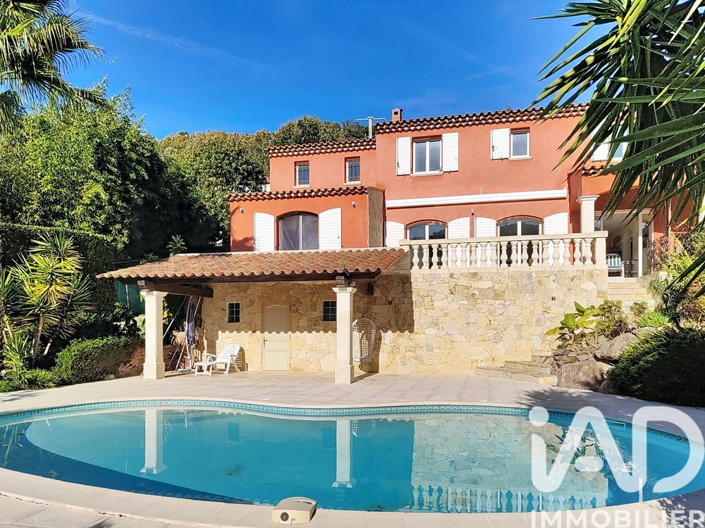 � vendre  Maison Les Adrets-de-l'Est�rel (83600)