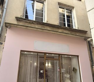  Immeuble � vendre 244 m�