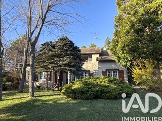  Maison � vendre 7 pi�ces 240 m�