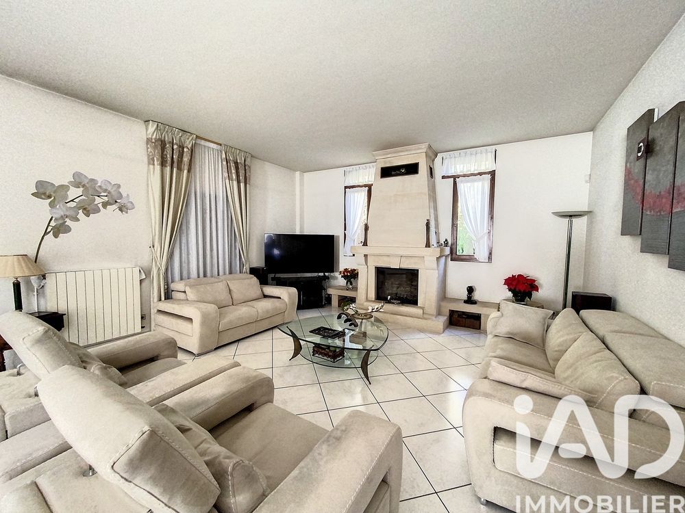 � vendre  Villa Saint-Denis (93200)
