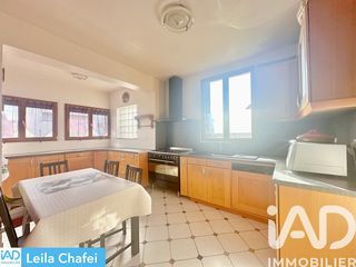  Maison � vendre 8 pi�ces 182 m�