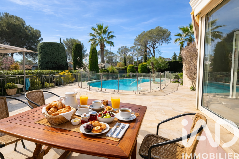 � vendre  Maison Saint-Rapha�l (83700)