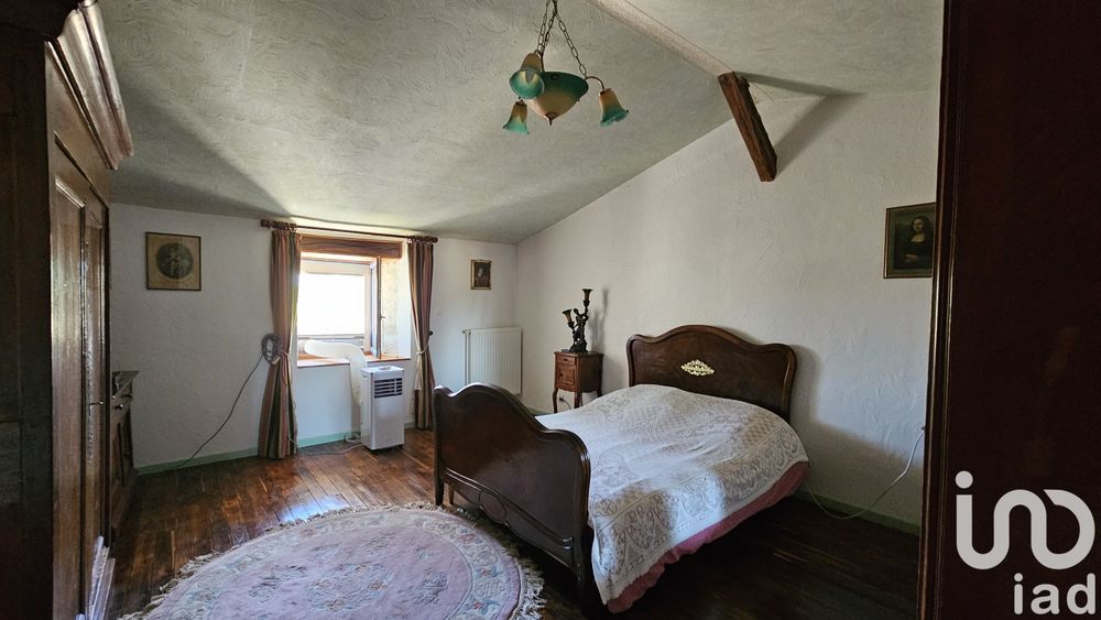 � vendre  Maison Villefagnan (16240)