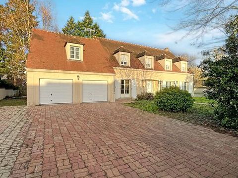   Vente Maison traditionnelle 9 pi�ces Maison - 9 pi�ce(s) - 240 m�