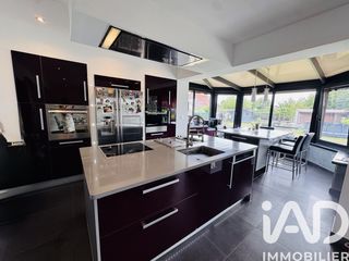  Maison � vendre 8 pi�ces 195 m�