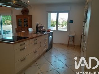  Maison � vendre 6 pi�ces 228 m�