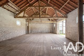  Immeuble � vendre 121 m�