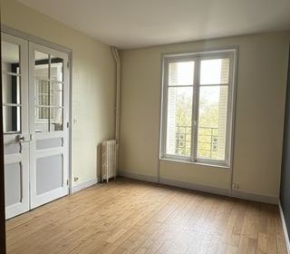  Appartement � vendre 7 pi�ces 98 m�