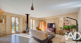  Maison � vendre 15 + pi�ces 660 m�