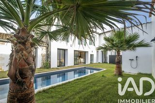  Maison � vendre 7 pi�ces 230 m�