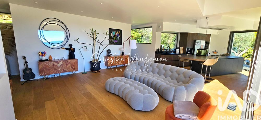 � vendre  Villa Solli�s-Ville (83210)