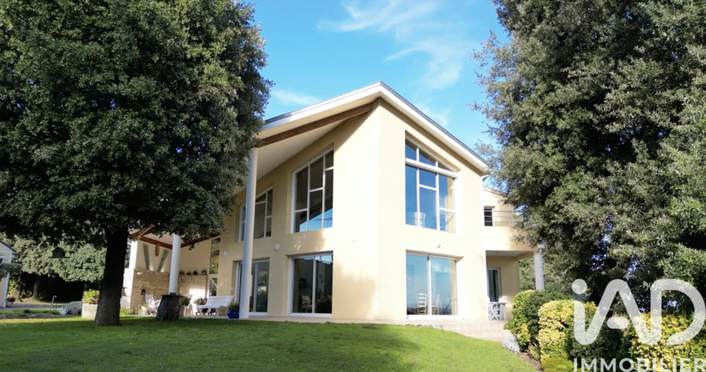 � vendre  Villa Cognac (16100)
