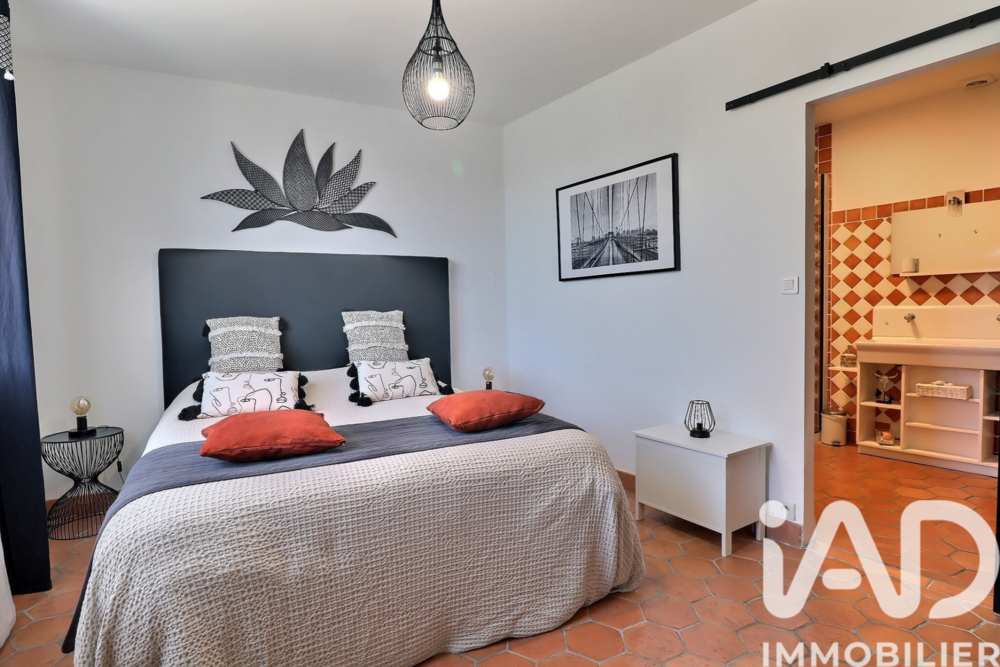 � vendre  Maison Saint-Rem�ze (07700)