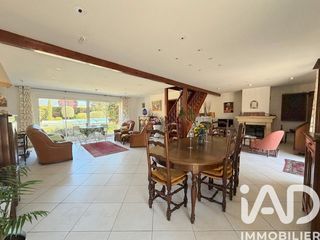  Maison � vendre 7 pi�ces 206 m�