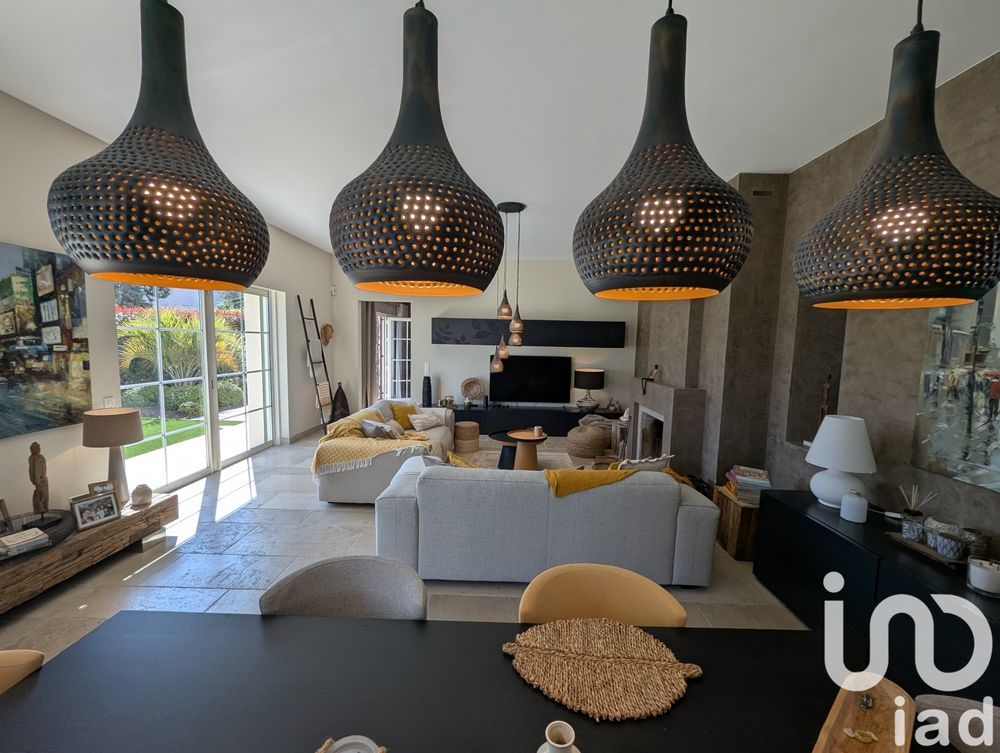 � vendre  Maison Antibes (06600)