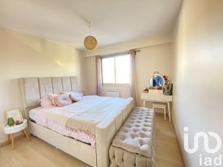  Appartement � vendre 5 pi�ces 77 m�