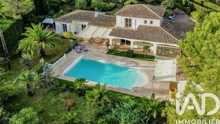  Maison � vendre 8 pi�ces 270 m�