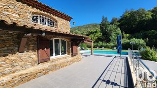  Maison � vendre 7 pi�ces 264 m�