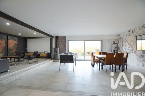   Vente Maison/villa 7 pi�ces Maison - 7 pi�ce(s) - 174 m�