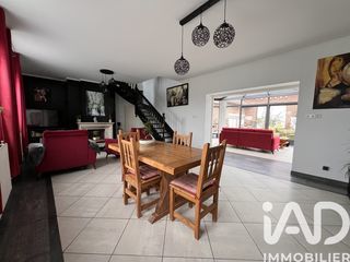  Maison � vendre 9 pi�ces 215 m�