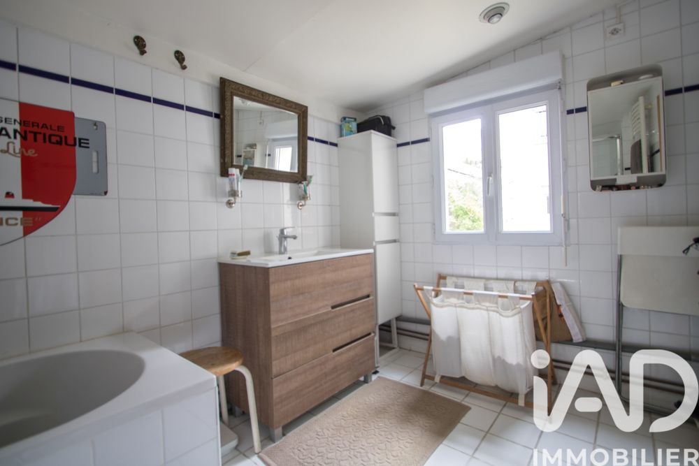 � vendre  Maison Versailles (78000)