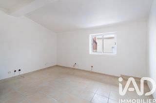  Immeuble � vendre 750 m�