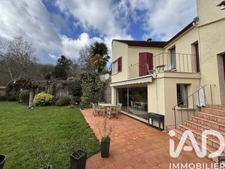  Maison � vendre 8 pi�ces 180 m�