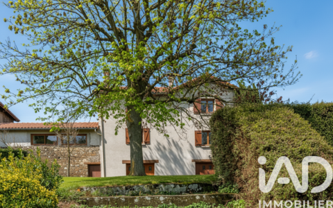   Vente Maison de village 7 pi�ces Maison - 7 pi�ce(s) - 150 m�