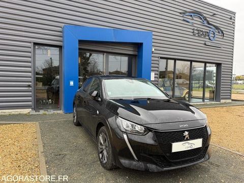 Peugeot 208 VR3UHZKXZNT064223 2022 occasion Belleville-En-Beaujolais 93100
