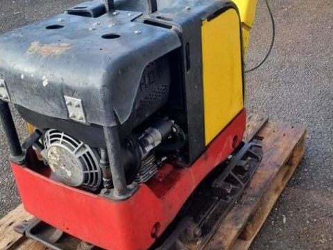 Engin de Chantier / BTP Engin de Chantier / BTP 2006 occasion Taninges 93100