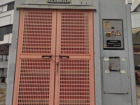 Engin de Chantier / BTP Engin de Chantier / BTP 2005 occasion Lannion 93100