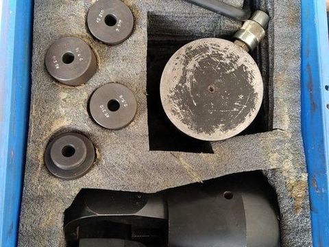 CASSE ECROU - tool - other tool<br><br>Etat g&eacute;n&eacute;ral: ... 90 93100 Nantes