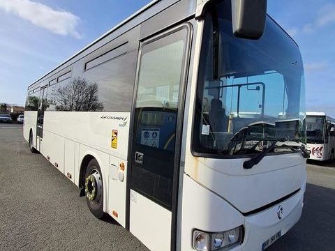 Car - Bus Car - Bus 2009 occasion Rochefort 93100