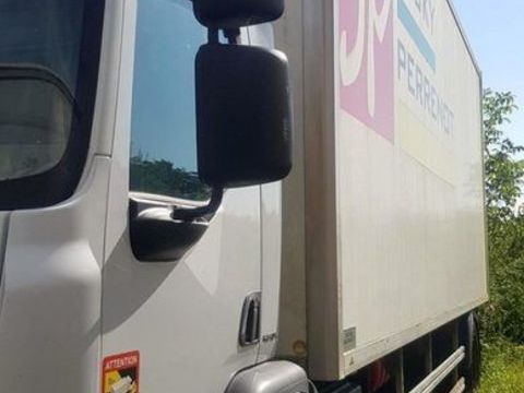 Camion - porteur > 3,5 t Camion - porteur > 3,5 t 2013 occasion Coubert 93100