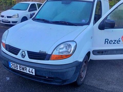 Renault Kangoo VF1FC4AAF36324273 2006 occasion Rez&eacute; 93100