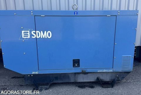 SDMO JM40 - industrial equipment - electric generator... 3000 93100 N�mes