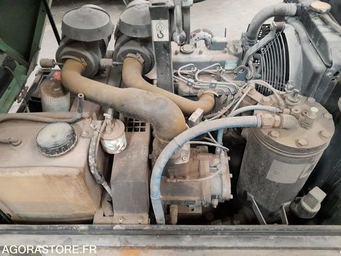 Sullair - industrial equipment - compressor - mobile ... 610 93100 Rouen