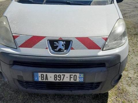 Peugeot Partner VF37B9HTCAJ789485 2010 occasion Mont-De-Marsan 93100