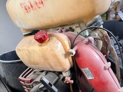 Mat&eacute;riel Agricole / Viticole Mat&eacute;riel Agricole / Viticole  occasion Issoire 93100