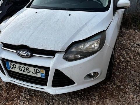 Ford Focus WF0KXXGCBKCT24294 2012 occasion Montreuil 93100