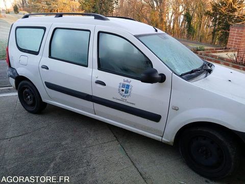 Dacia Logan UU1KSDAFH40207195 2008 occasion Nanterre 93100