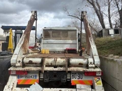 Camion - porteur > 3,5 t Camion - porteur > 3,5 t 2011 occasion Troyes 93100